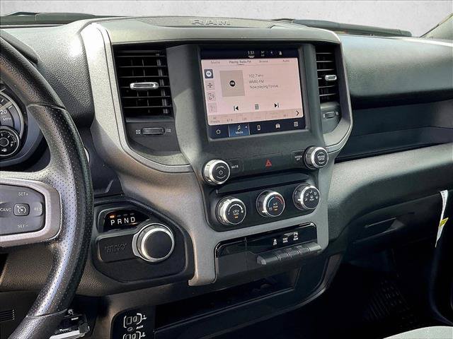Used 2024 RAM 2500 Tradesman w/ Chrome Appearance Group AWD/4WD image 6