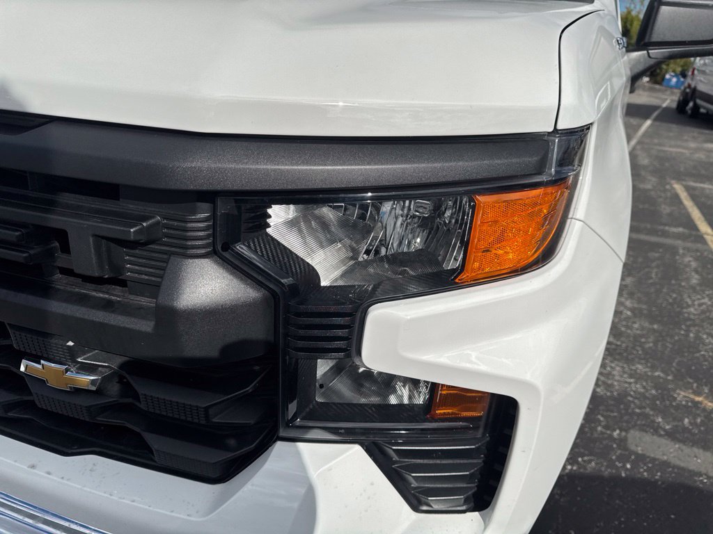 Used 2025 Chevrolet Silverado 1500 W/T RWD image 40