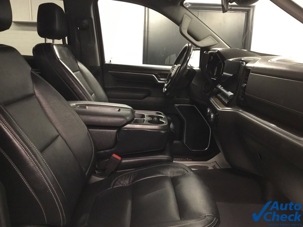 Used 2022 Chevrolet Silverado 1500 LT AWD/4WD image 42