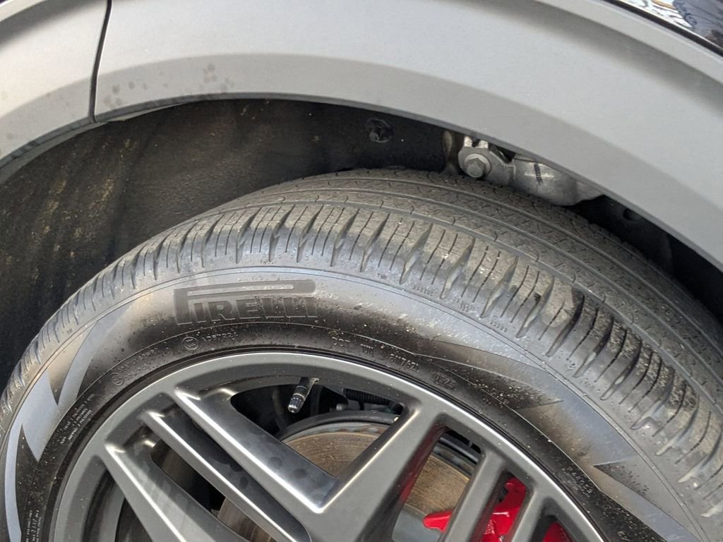 Used 2025 Ford Explorer ST-Line w/ ST-Line Street Pack image 28