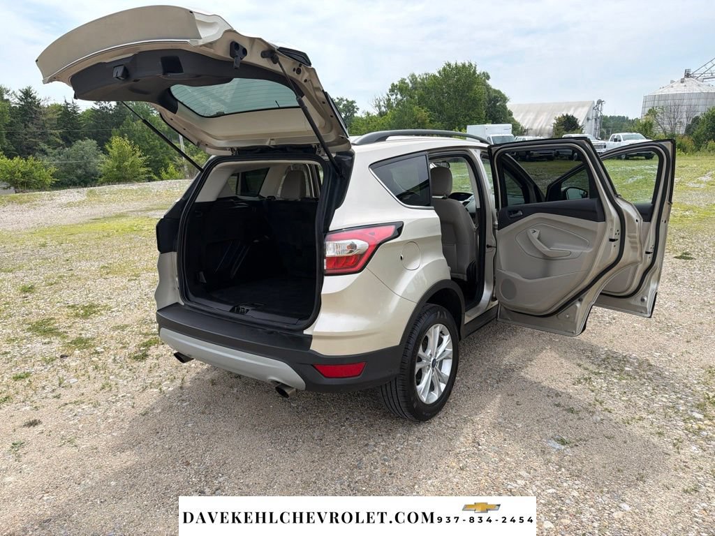 Used 2018 Ford Escape SE FWD image 27