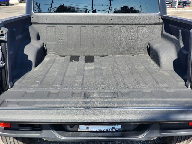 Used 2024 Jeep Gladiator Sport image 17