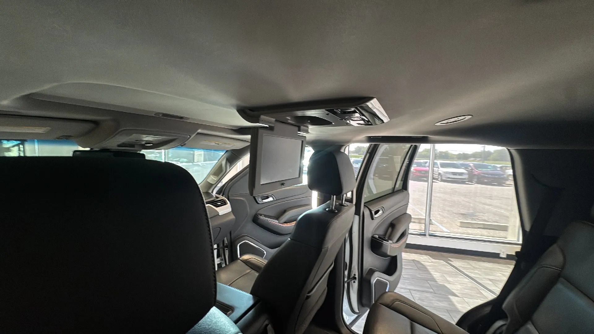 Used 2019 Chevrolet Tahoe Premier AWD/4WD image 49