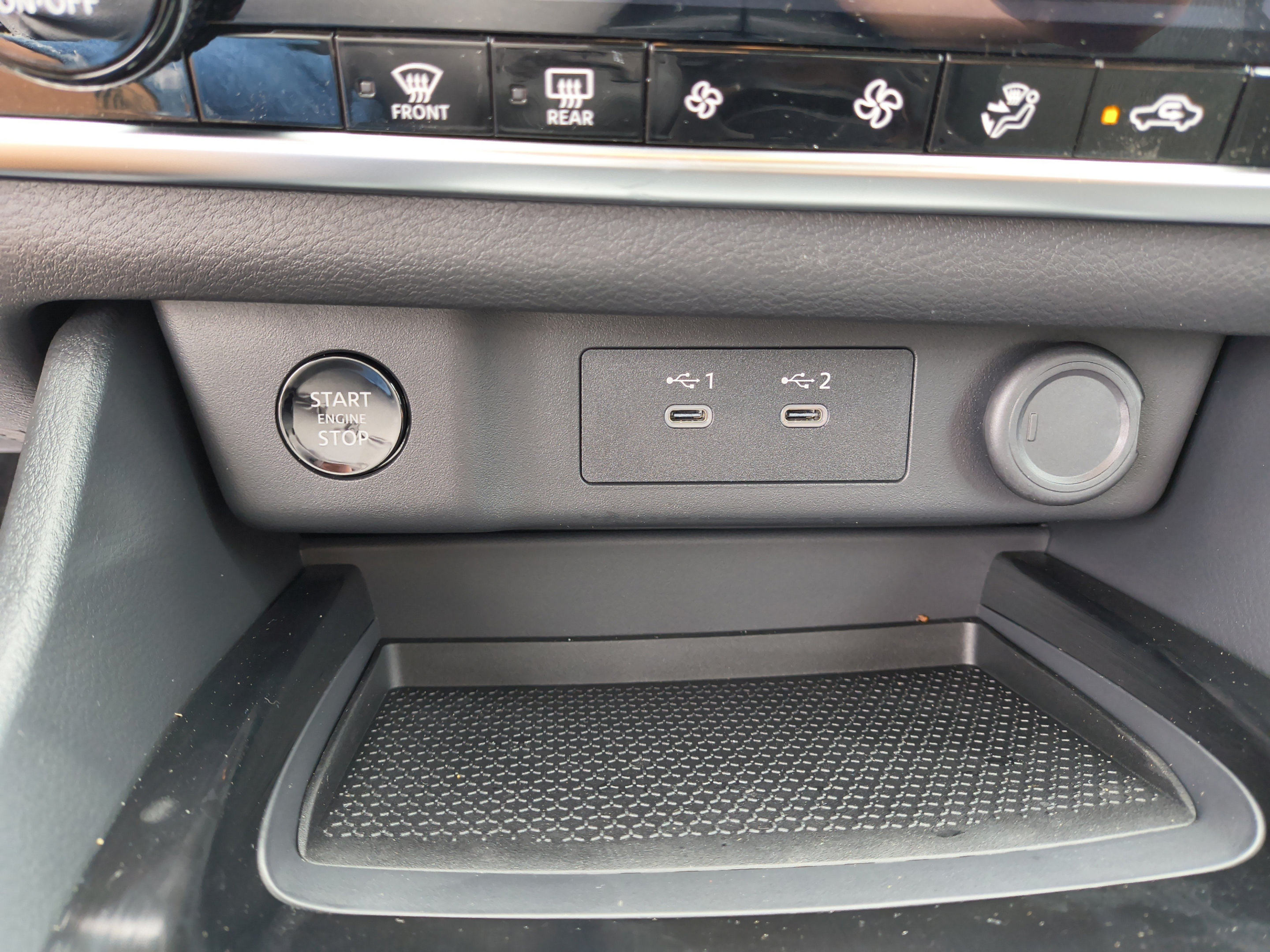 New 2026 Nissan Rogue SV FWD image 27