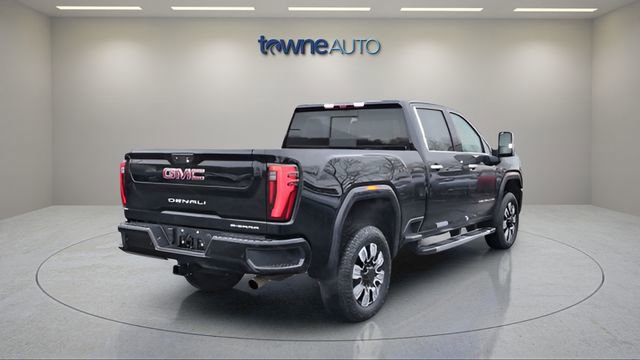 Used 2024 GMC Sierra 2500 Denali w/ Technology Package AWD/4WD image 7