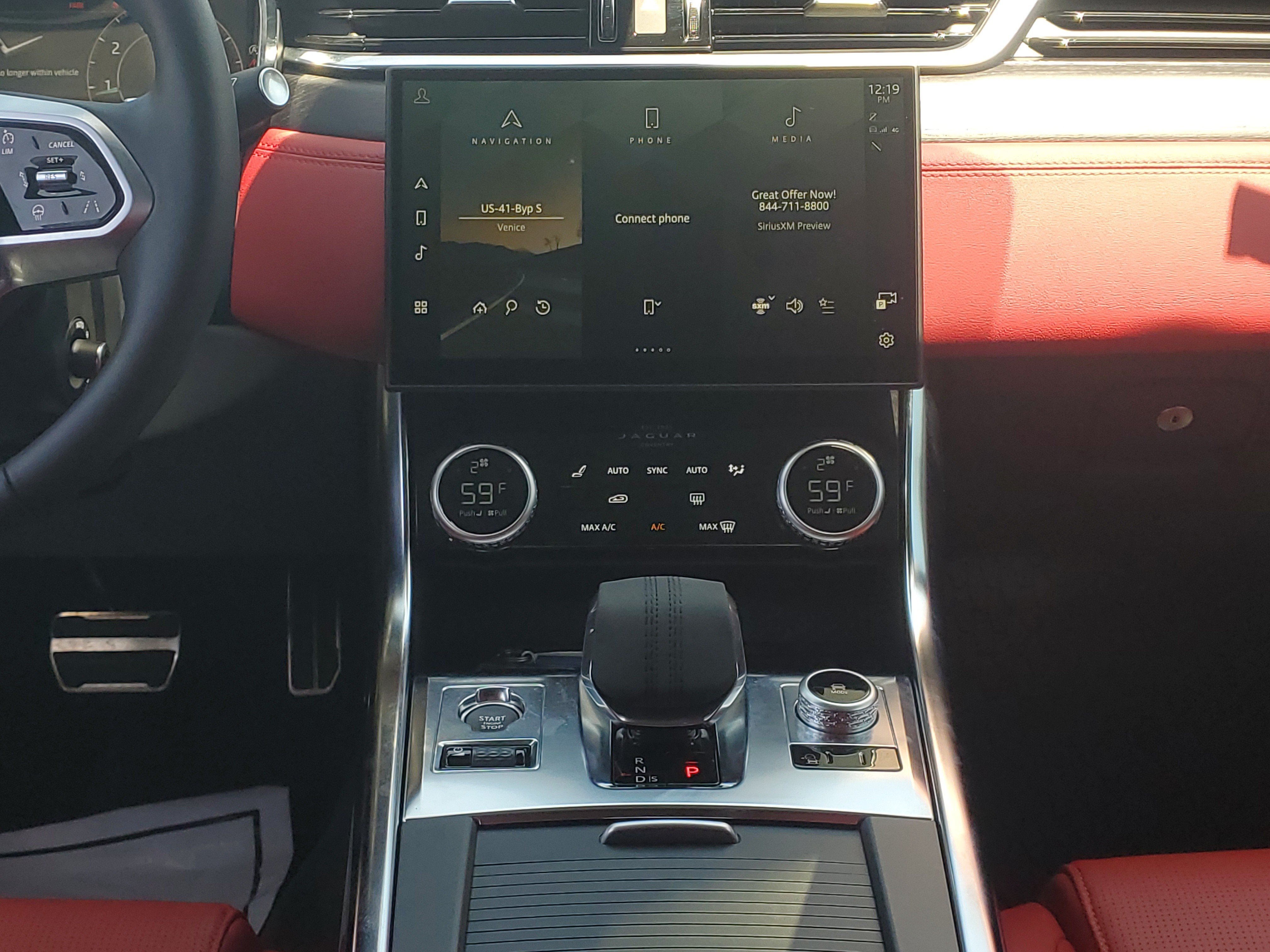 Used 2024 Jaguar XF R-Dynamic SE AWD/4WD image 18