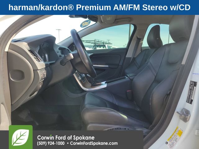 Used 2016 Volvo S60 T5 Premier w/ Climate Package image 2