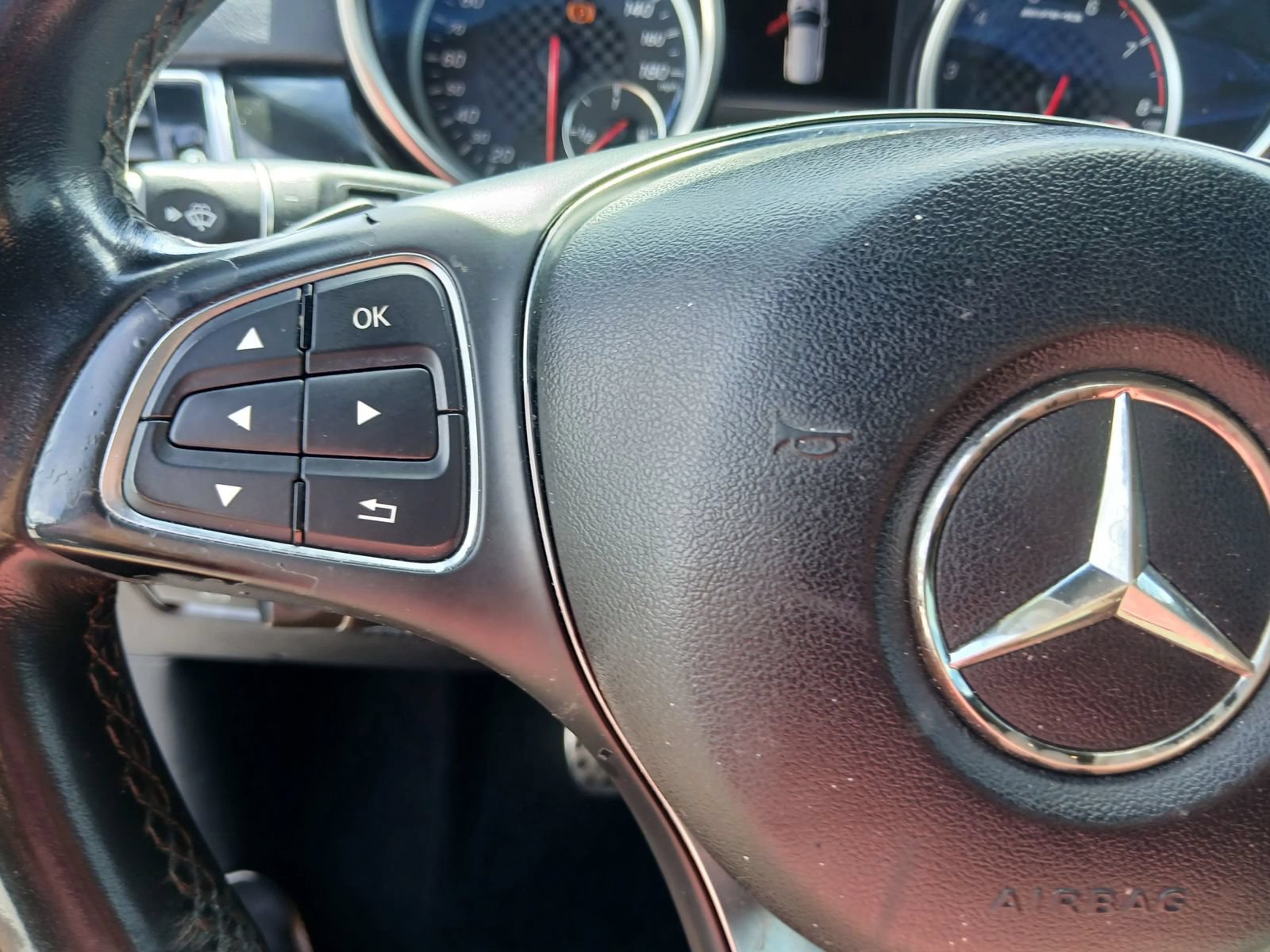 Used 2018 Mercedes-Benz GLE 43 AMG 4MATIC image 30