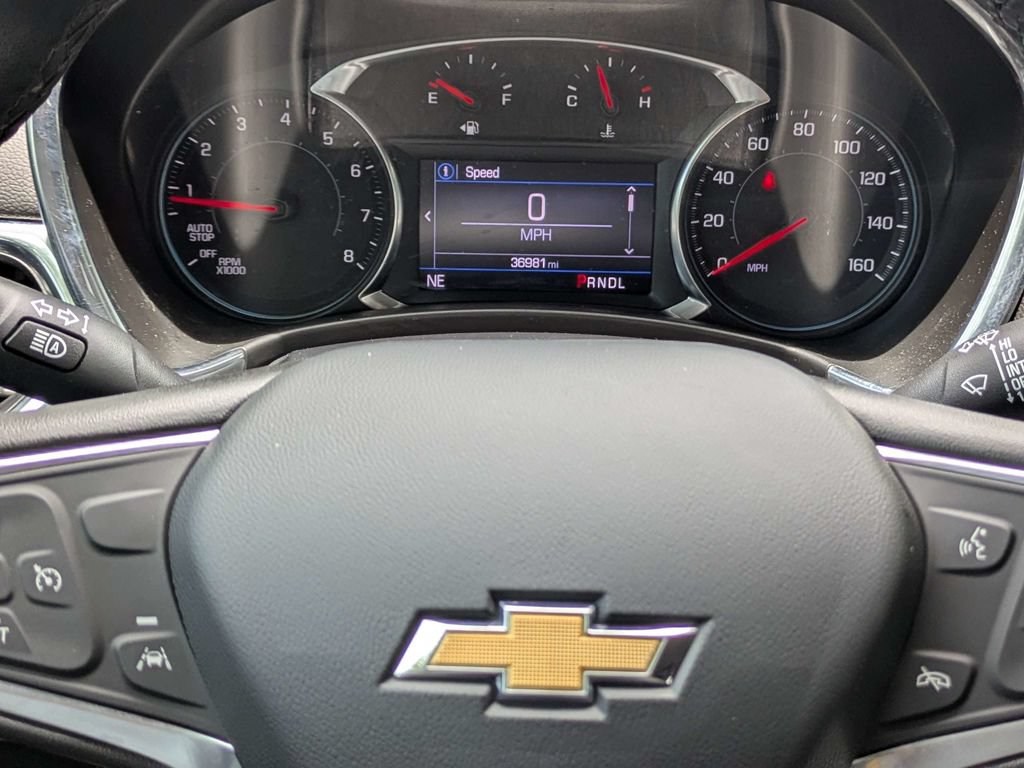 Used 2023 Chevrolet Equinox LT FWD image 28