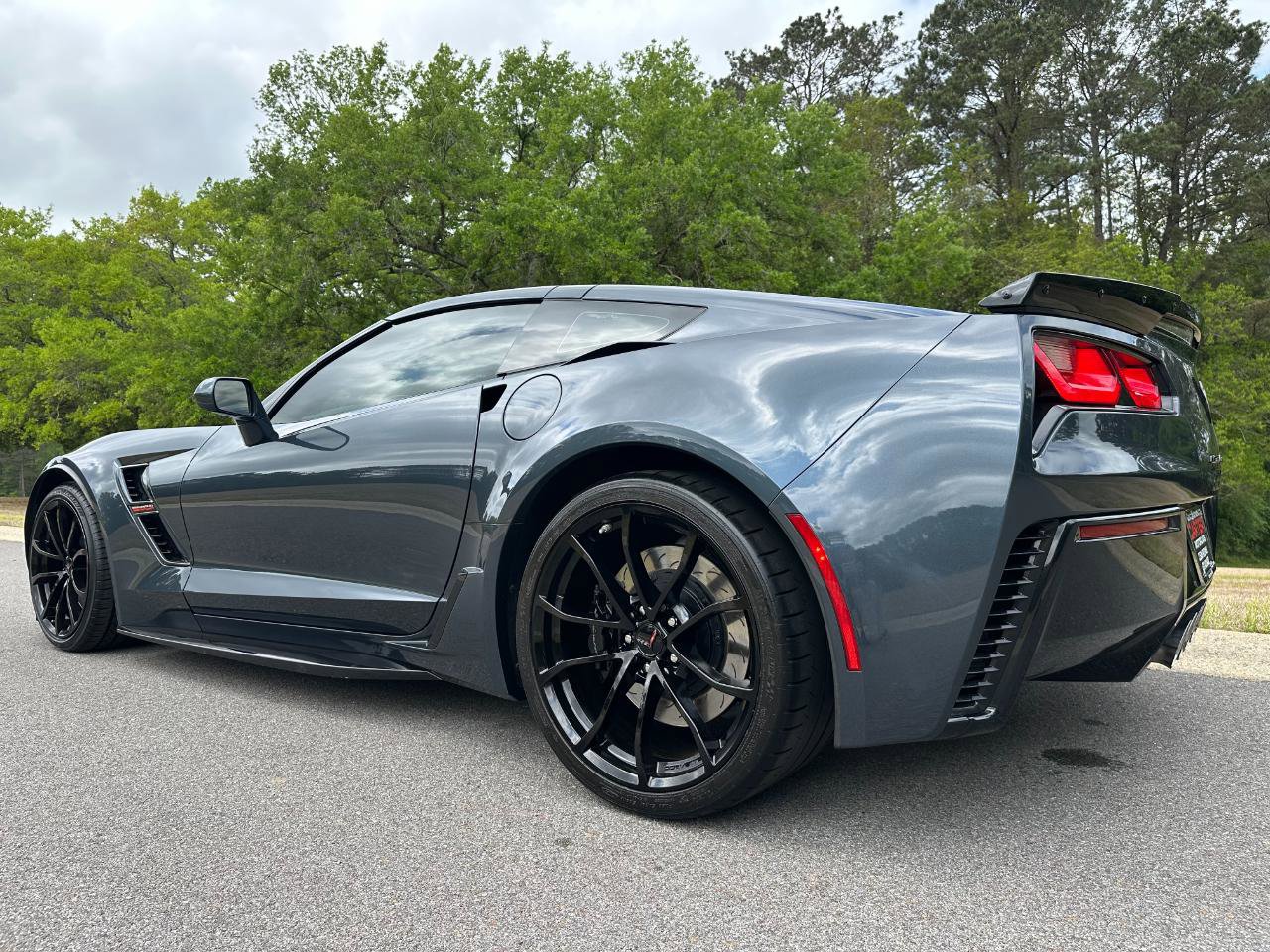 Used 2019 Chevrolet Corvette Grand Sport image 7