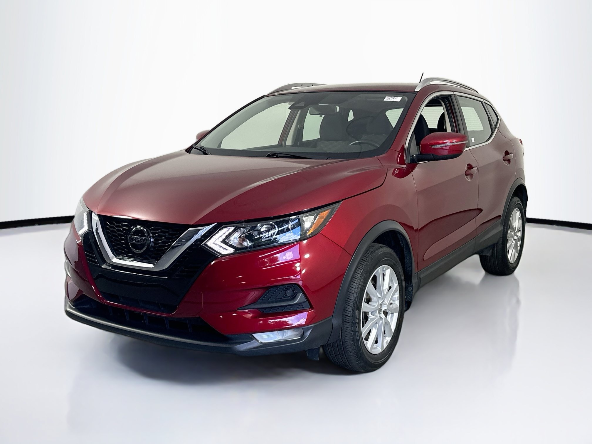 Used 2022 Nissan Rogue Sport SV FWD image 1