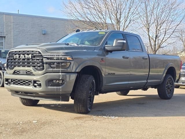 New 2026 RAM 2500 Limited AWD/4WD image 3