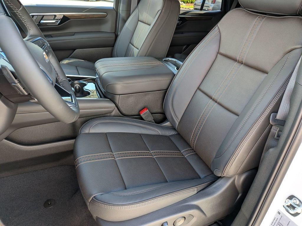New 2026 Chevrolet Tahoe High Country AWD/4WD image 32