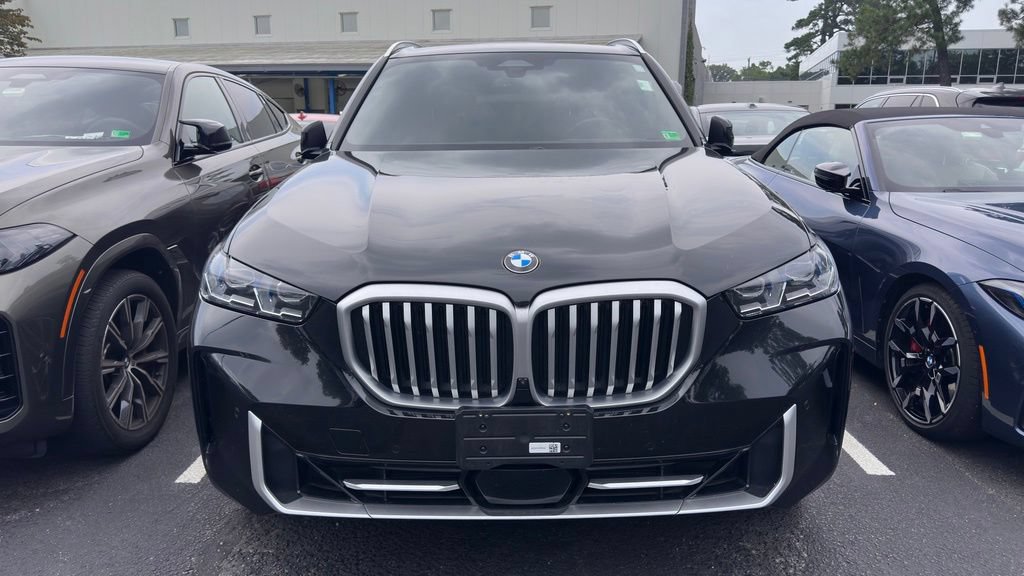 Used 2025 BMW X5 sDrive40i w/ Climate Comfort Package RWD image 12
