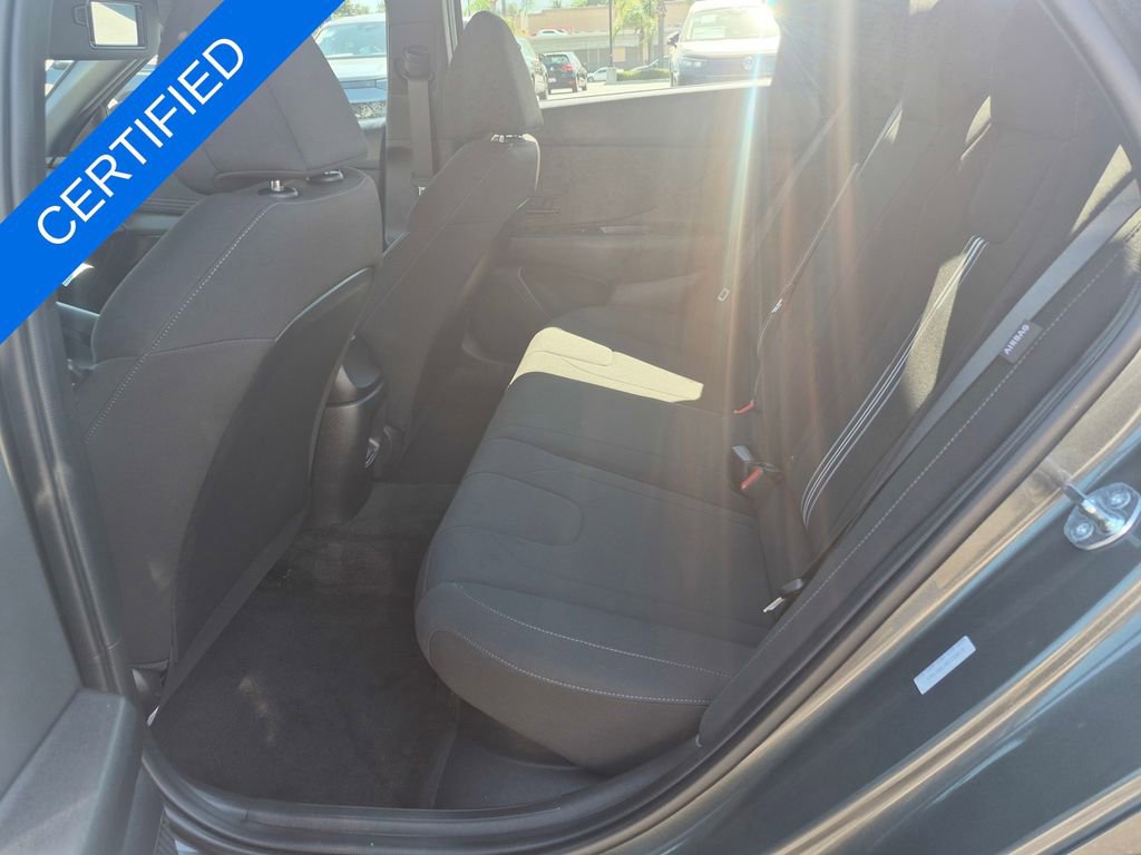 Used 2025 Hyundai Elantra SEL image 28
