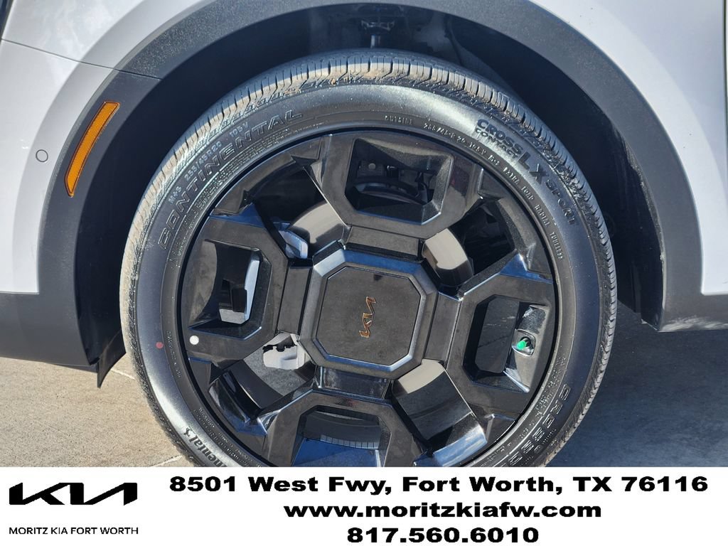 Certified 2025 Kia Sorento SX AWD/4WD image 9
