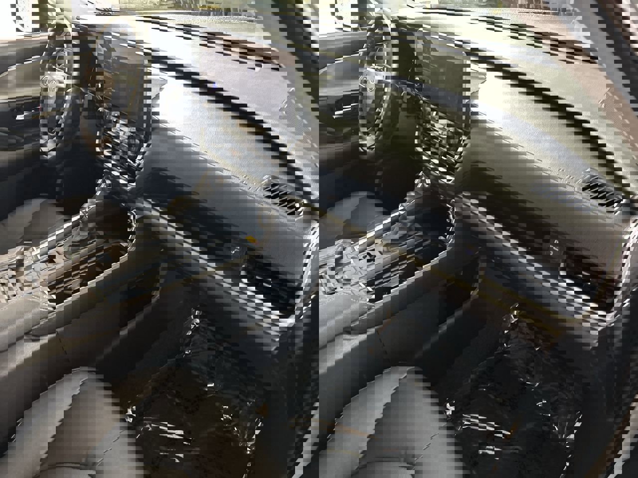 Used 2025 Toyota Grand Highlander AWD image 26