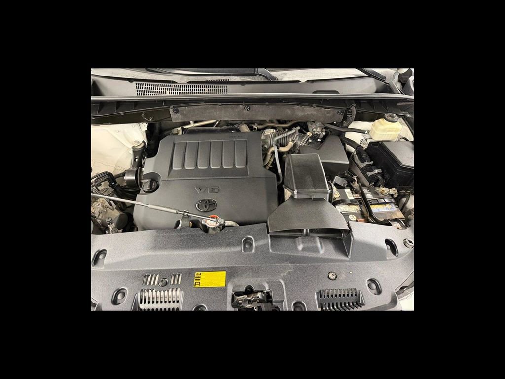 Used 2016 Toyota Highlander XLE image 21
