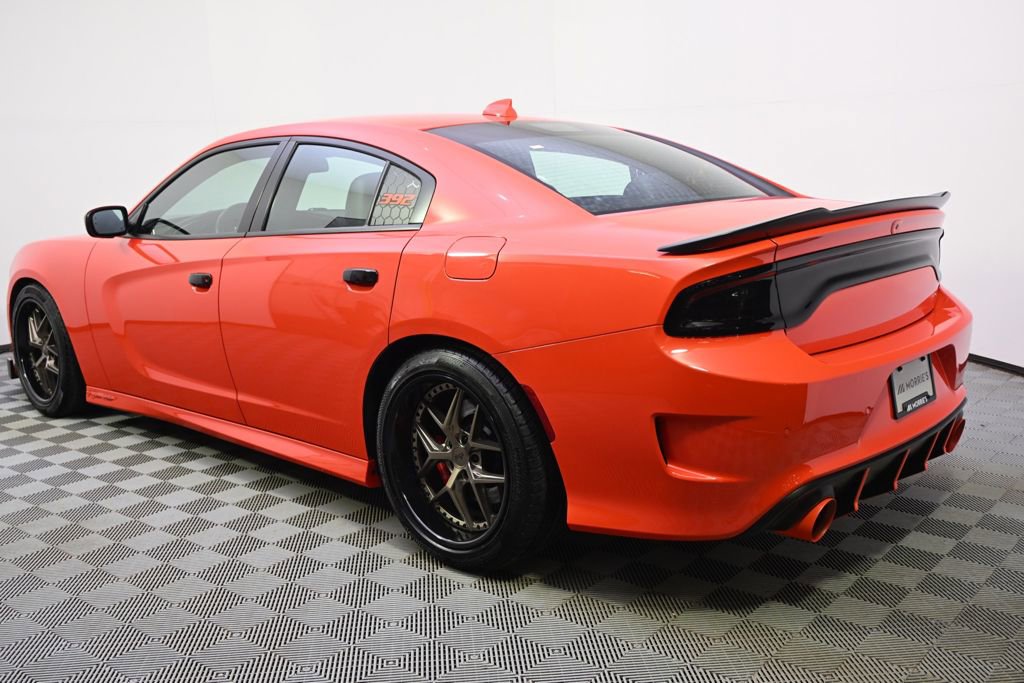 Used 2017 Dodge Charger R/T Scat Pack w/ Technology Group image 3