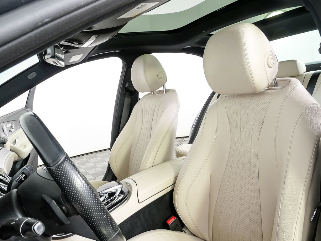 Used 2017 Mercedes-Benz E 300 image 5