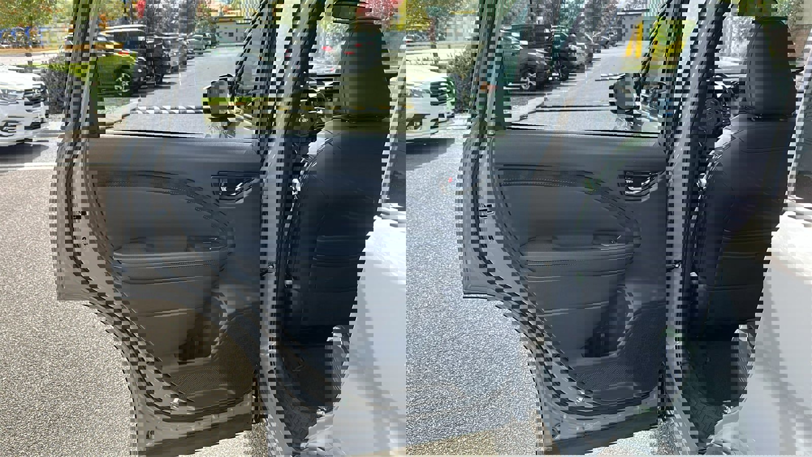 Certified 2025 Subaru Forester Limited image 22