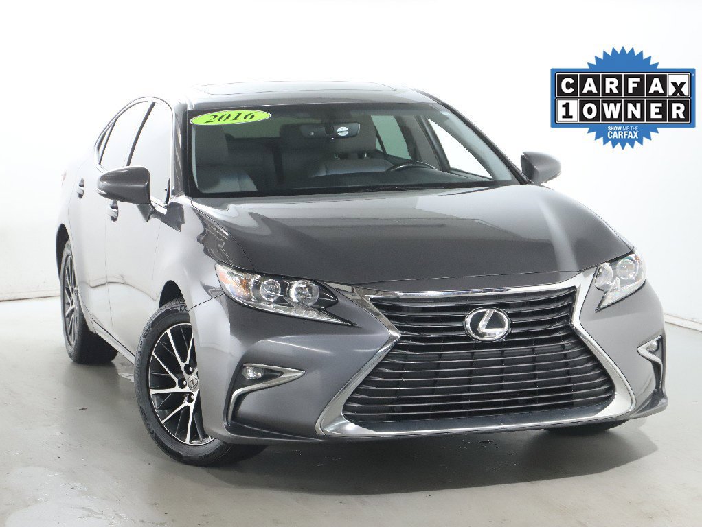 Used 2016 Lexus ES 350 w/ Accessory Package 2 FWD image 2