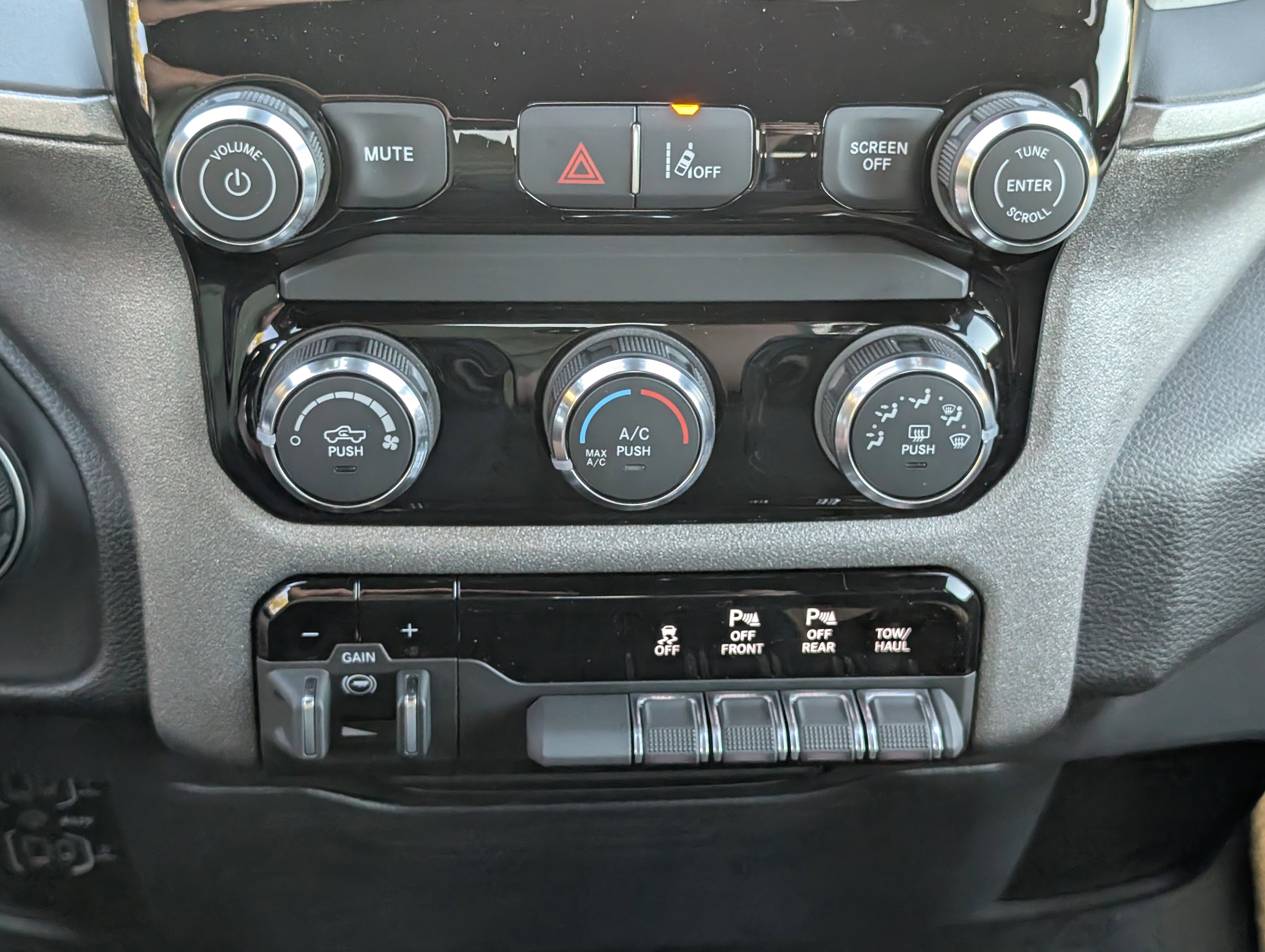 New 2026 RAM 1500 Tradesman image 17
