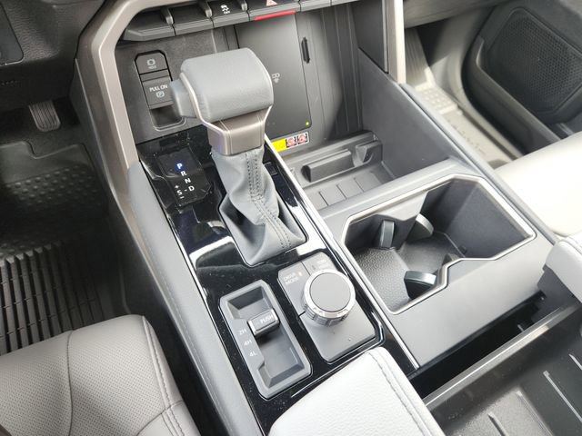 New 2026 Toyota Tundra Limited AWD/4WD image 19