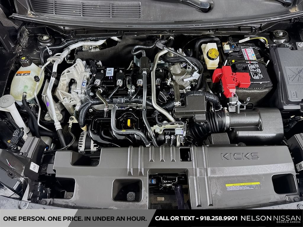 Certified 2025 Nissan Kicks SV AWD/4WD image 26