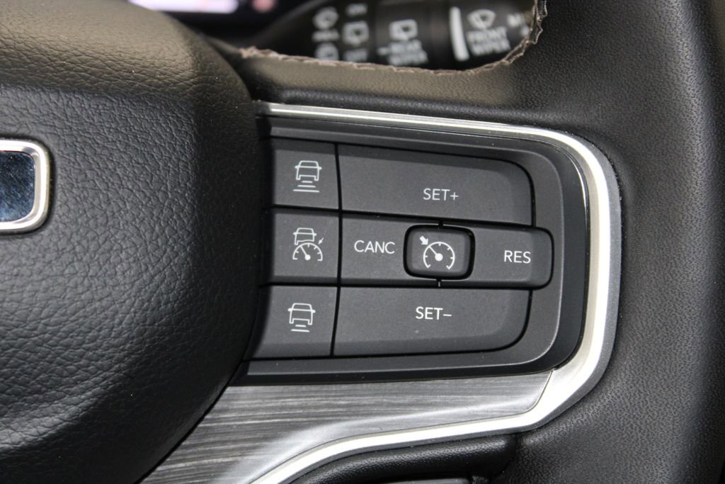 Used 2024 Jeep Wagoneer Series II image 38