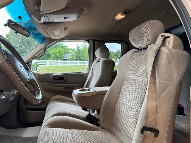 Used 2002 Ford F150 XLT AWD/4WD image 11