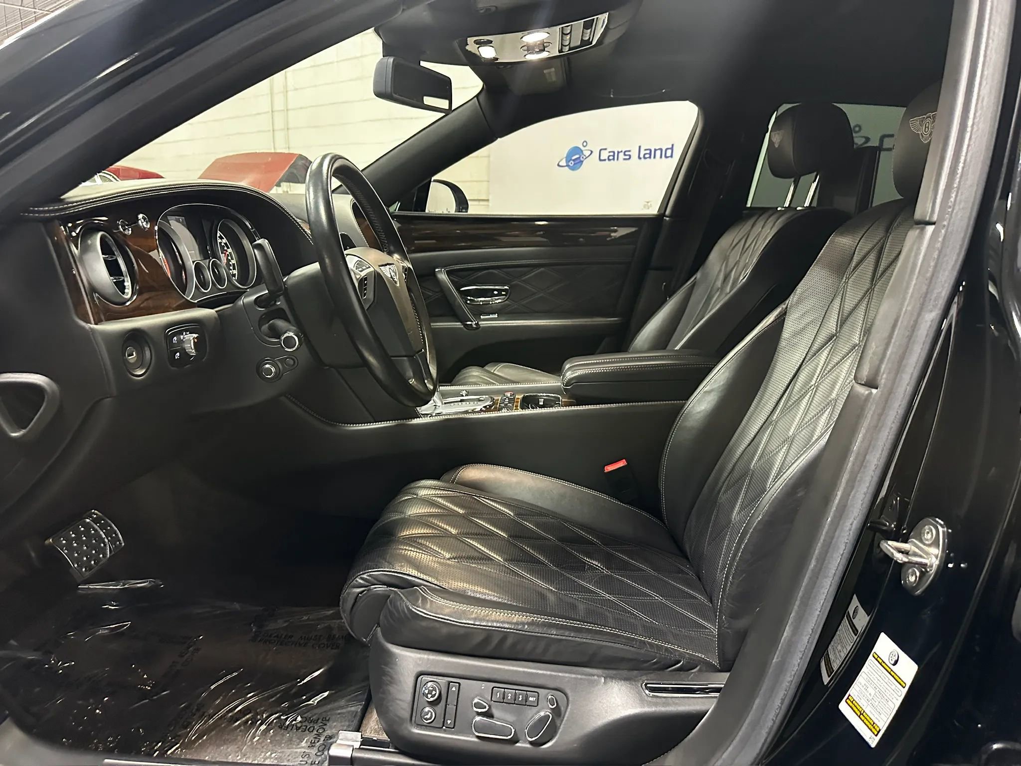 Used 2014 Bentley Flying Spur W12 AWD/4WD image 10