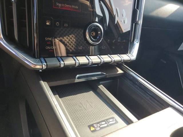 New 2026 GMC Acadia Denali w/ Super Cruise Package FWD image 23