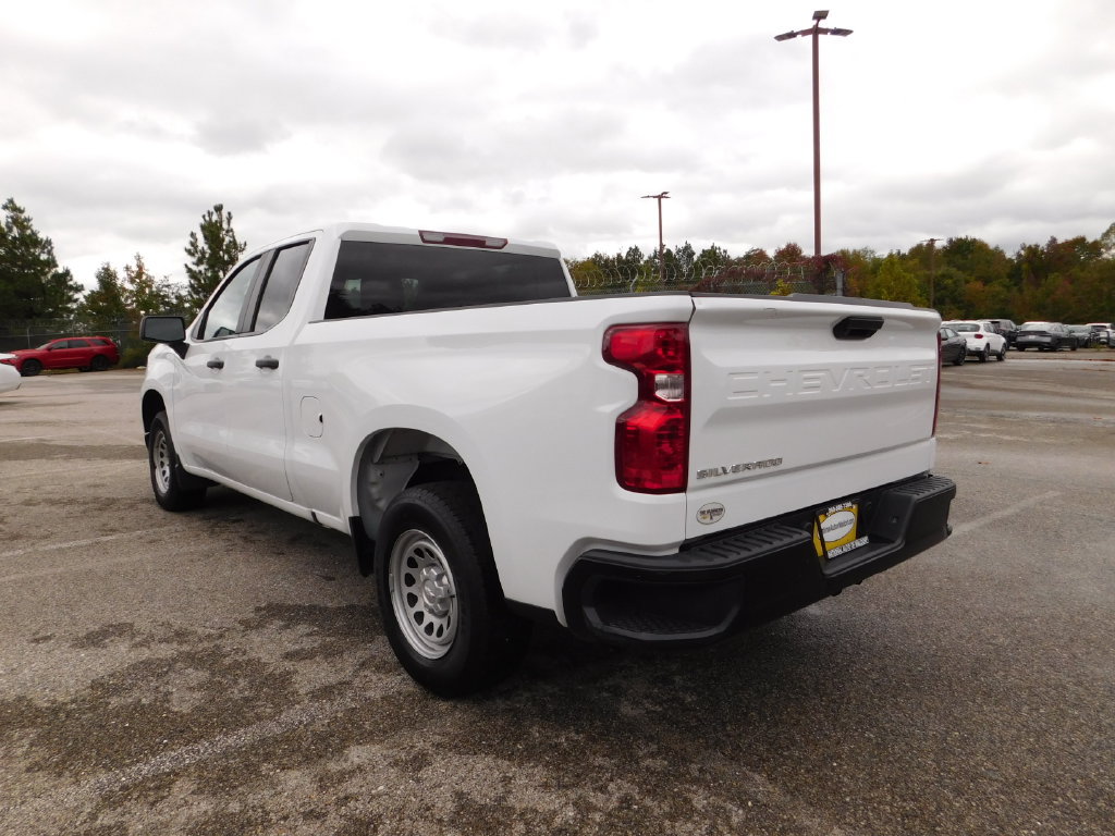 Used 2025 Chevrolet Silverado 1500 W/T RWD image 7