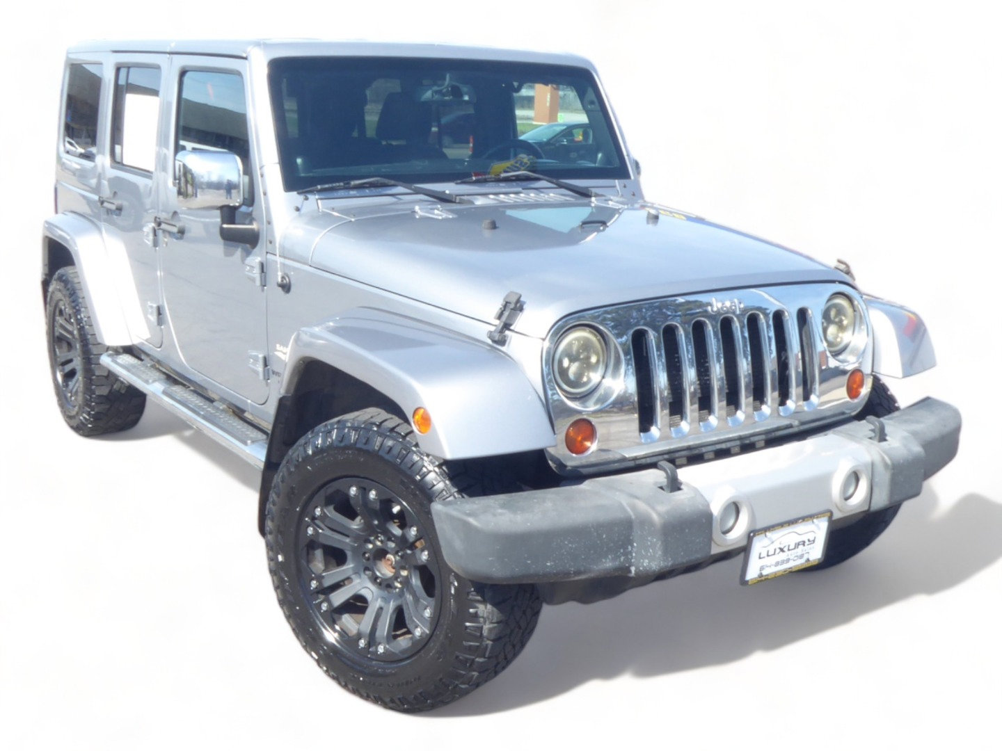 Used 2013 Jeep Wrangler Unlimited Sahara w/ Dual Top Group image 2