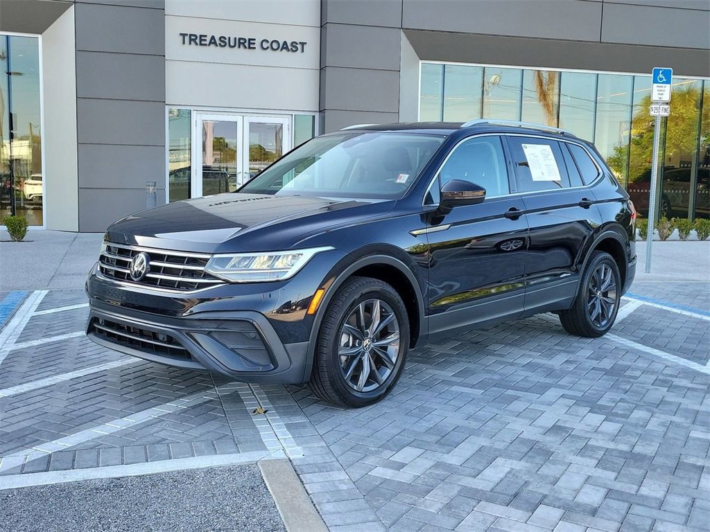 Used 2022 Volkswagen Tiguan SE