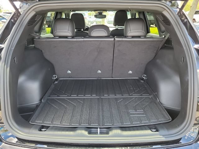 Used 2026 Jeep Compass Latitude AWD/4WD image 10