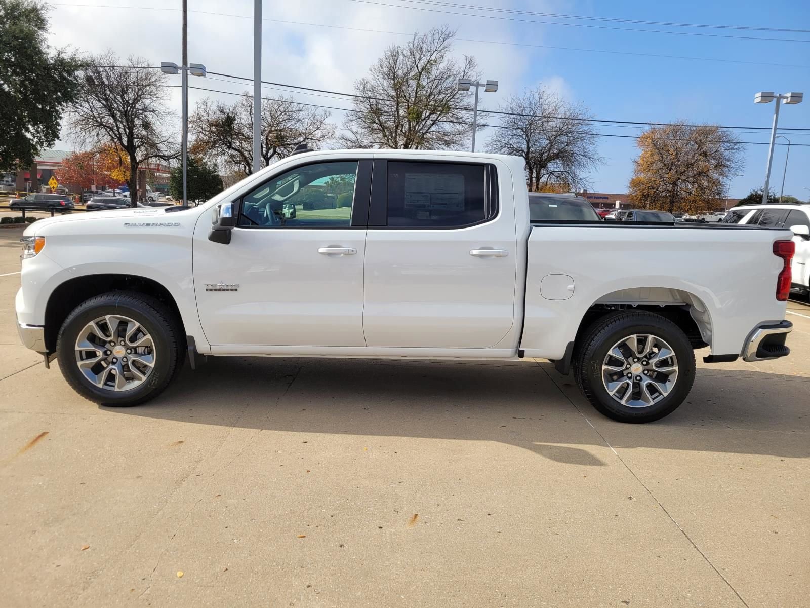 New 2026 Chevrolet Silverado 1500 LT w/ Texas Edition Plus RWD image 2
