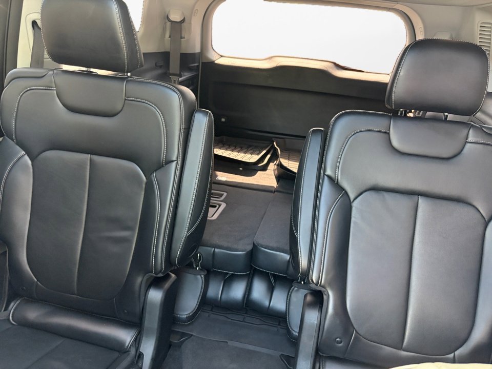 Used 2021 Jeep Grand Cherokee L Limited AWD/4WD image 15