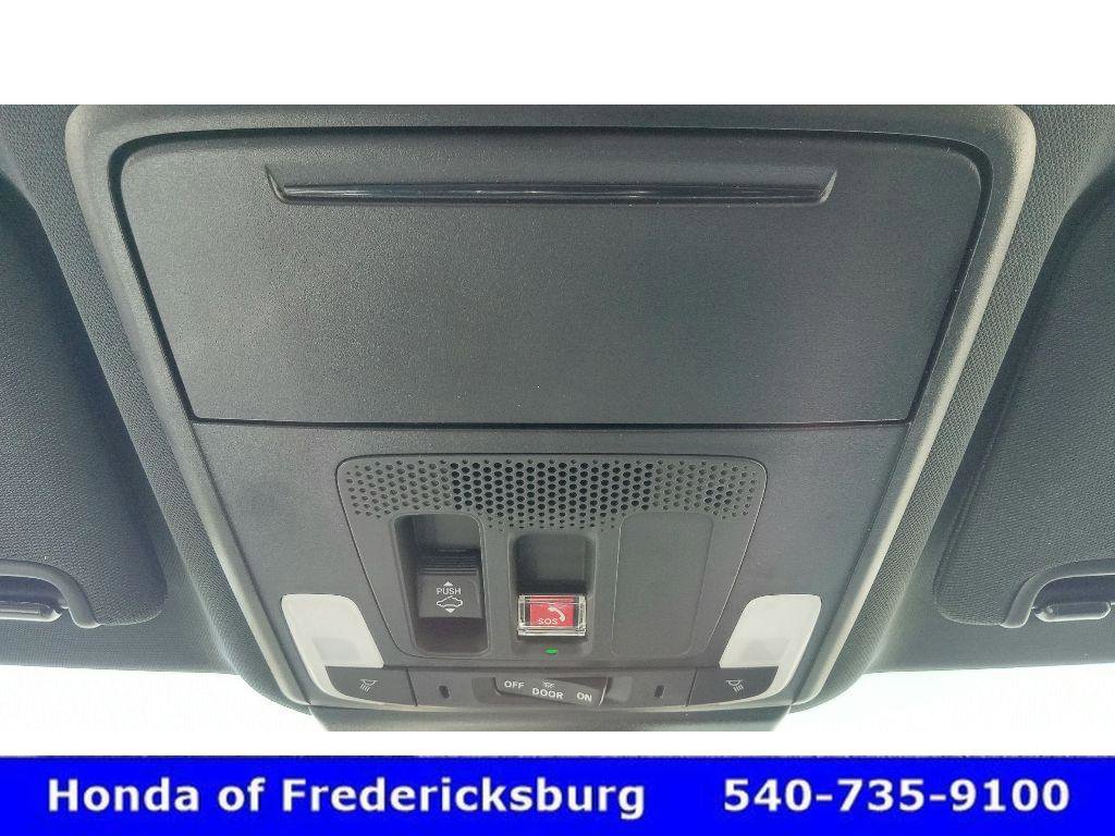 Certified 2025 Honda Civic Sport Touring image 18