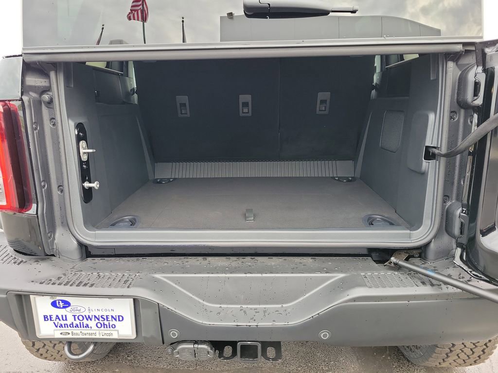 New 2025 Ford Bronco Heritage Edition image 10