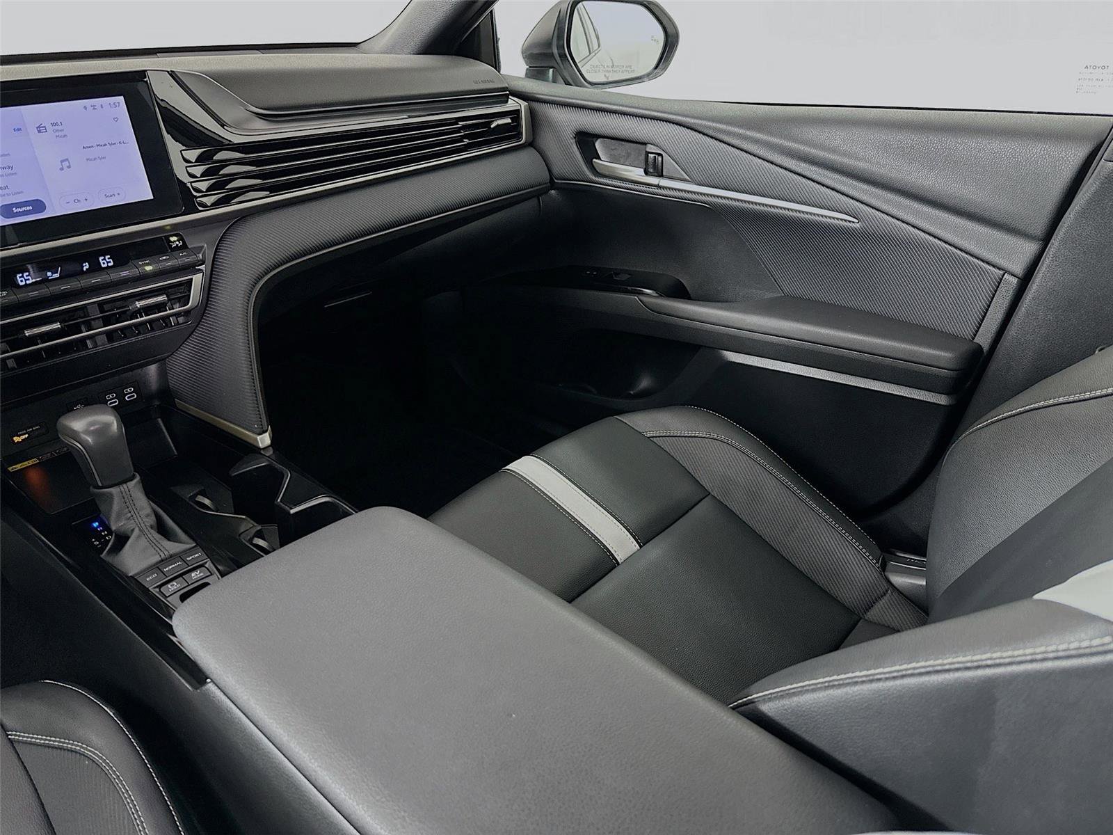 Certified 2025 Toyota Camry SE image 23