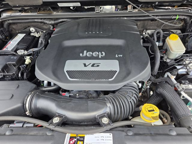 Used 2014 Jeep Wrangler Rubicon w/ Power Convenience Group AWD/4WD image 26