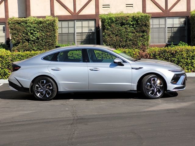Used 2025 Hyundai Sonata SEL image 4