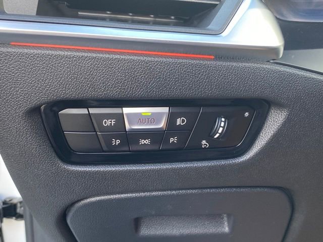 Used 2021 BMW 430i Convertible image 16