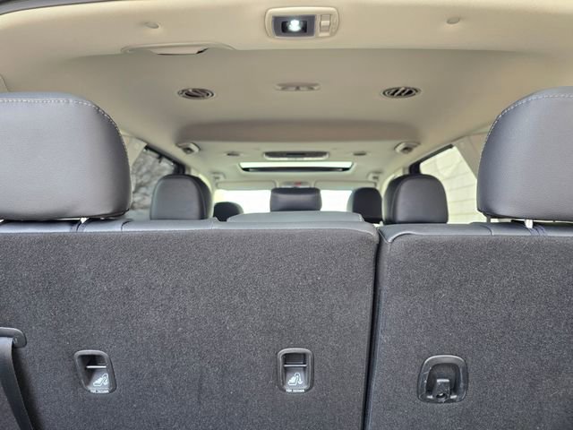 Used 2023 Kia Telluride EX image 42