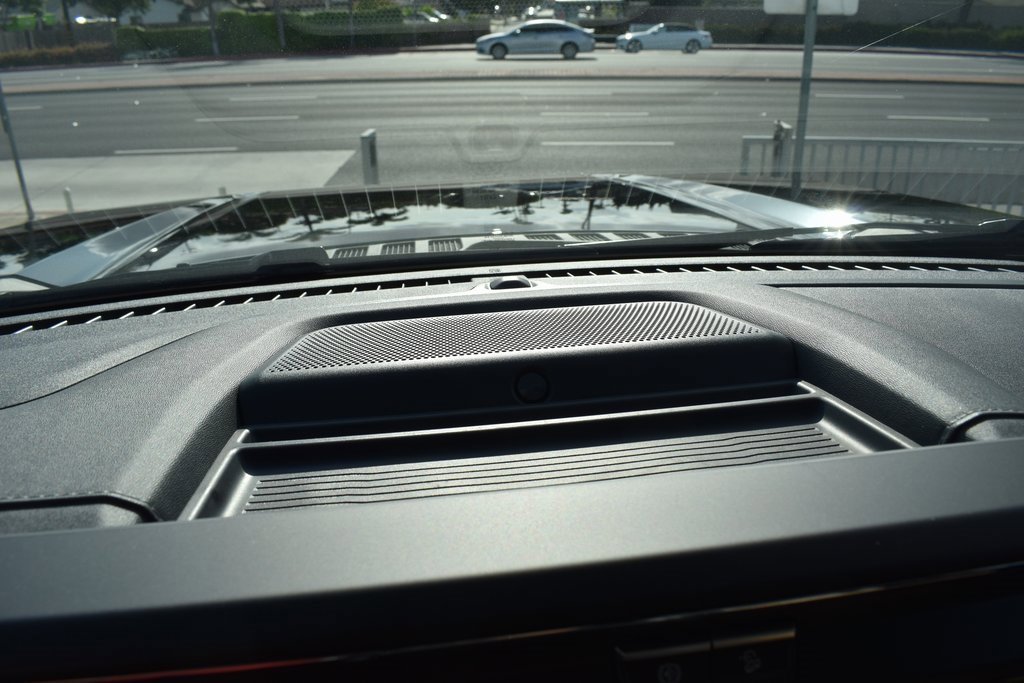 Used 2025 Ford F350 Lariat w/ FX4 Off-Road Package image 27