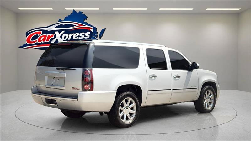 Used 2014 GMC Yukon XL Denali AWD/4WD image 12