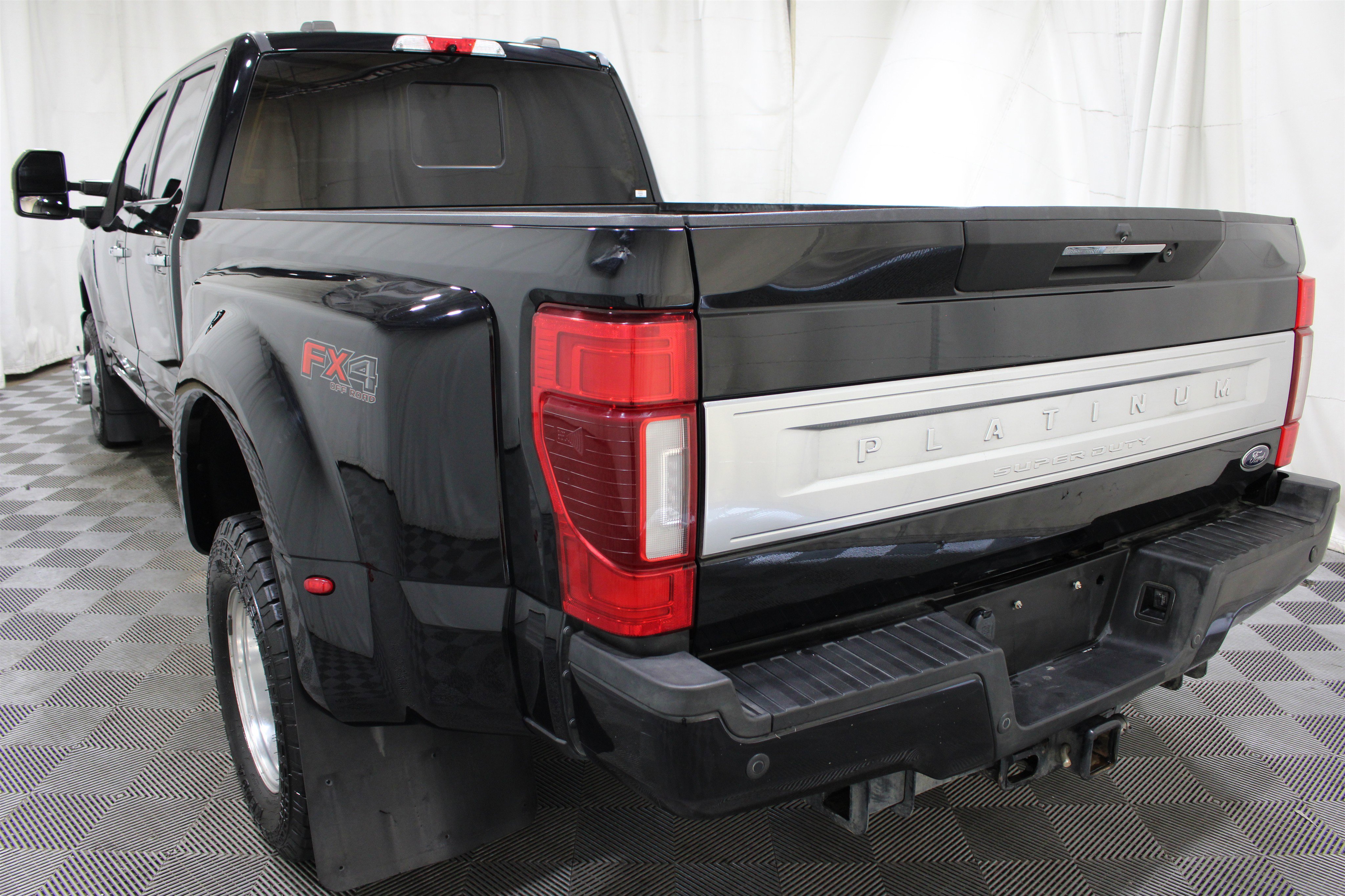 Used 2022 Ford F350 Platinum AWD/4WD image 36
