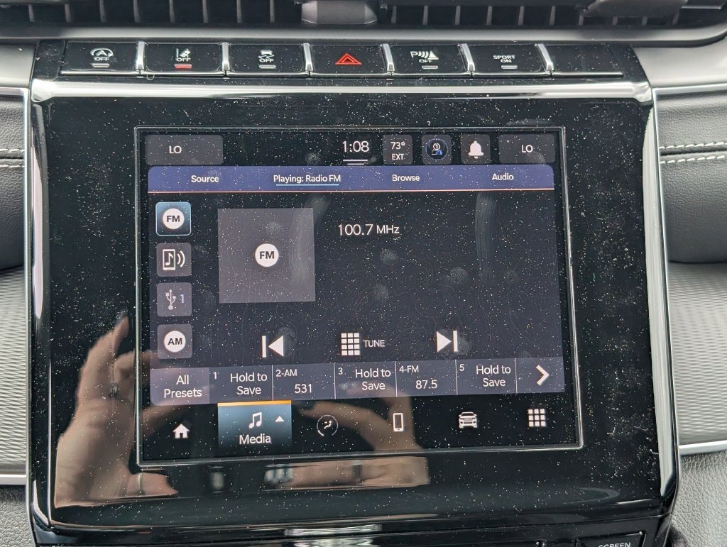 New 2026 Jeep Grand Cherokee Laredo AWD/4WD image 17
